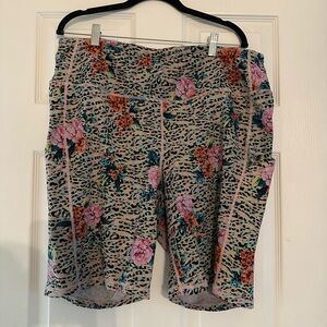 Torrid Active Athletic Shorts Size 3